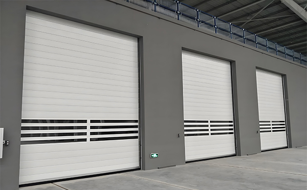 阿拉山口快速卷帘门