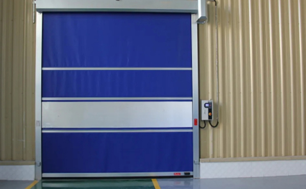 选择阿拉山口快速阿拉山口卷帘门时的注意事项