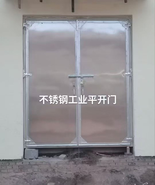不锈钢阿拉山口工业平开门在现代工业场景中的应用实践