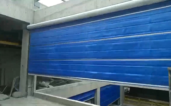 大型物流园区完成阿拉山口防火门整体安装工程